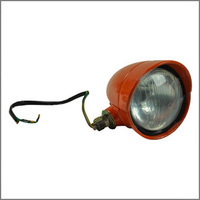 Faro ant.3 luci rosso sx