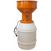 Elettromulino Magico 2,0 hp a 2 velocità dotato di tramoggia da 21 Lt e bidone da 50 Lt. Produzione oraria 30-250 Kg/h. Fornito con 4 setacci facilmente sostituibili.
